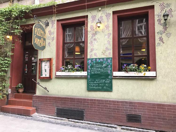 received_451904585374169